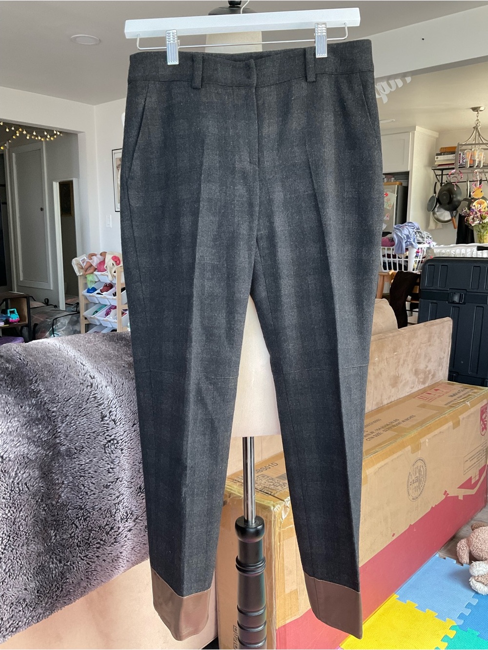 Giovedì 100% Wool Plaid Tailored Trousers Real Lambskin Leather Cuff Size 4